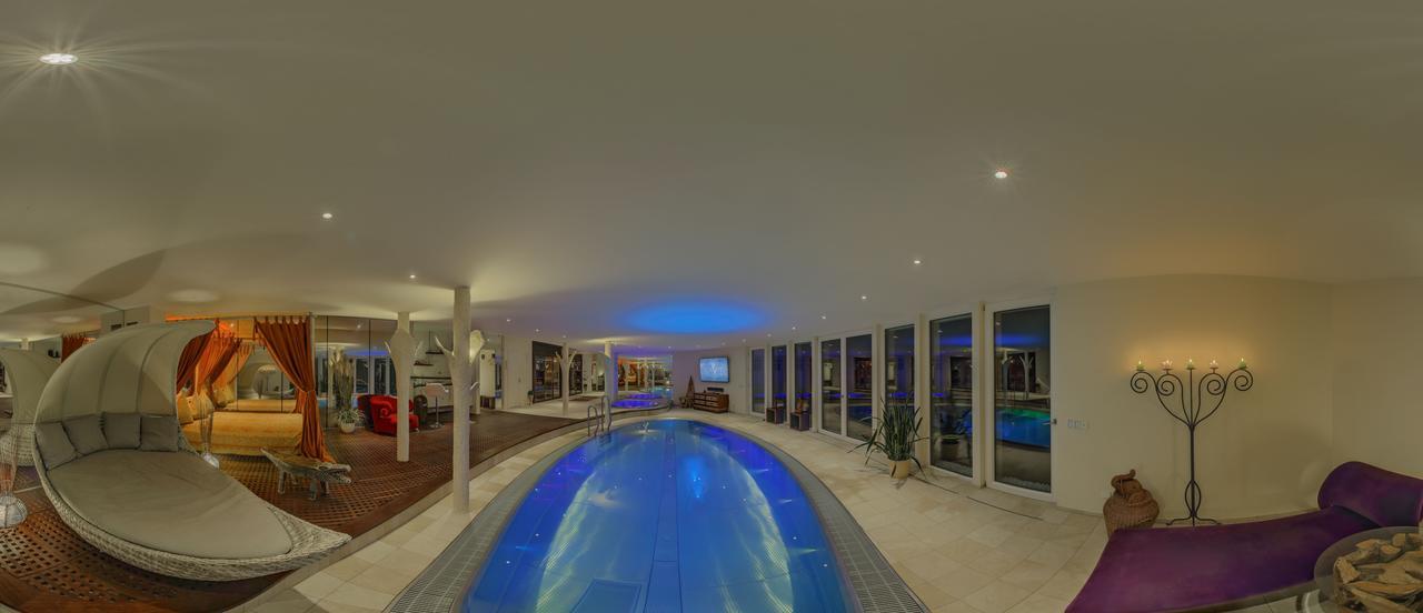 Suites & Spa Штутгарт Екстер'єр фото