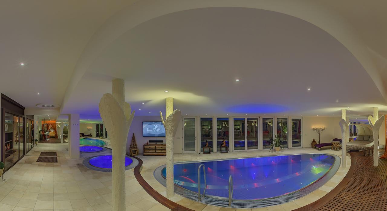 Suites & Spa Штутгарт Екстер'єр фото